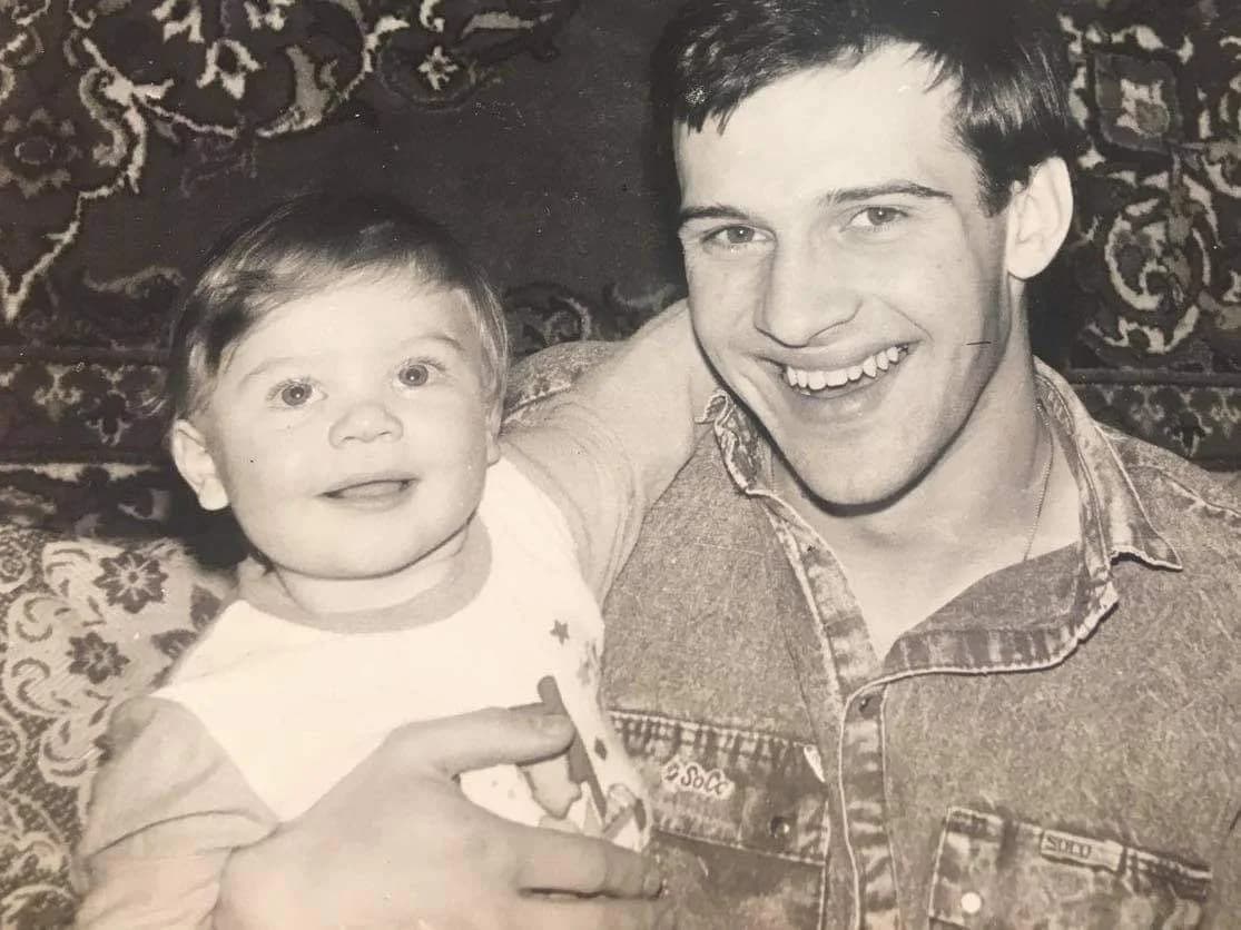 Eugene Prudchenko as a child with his father in Nizhny Novgorod in the early 1990s.